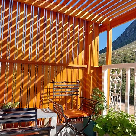 Hotel The Trailhouse Bettyʼs Bay Esterno foto