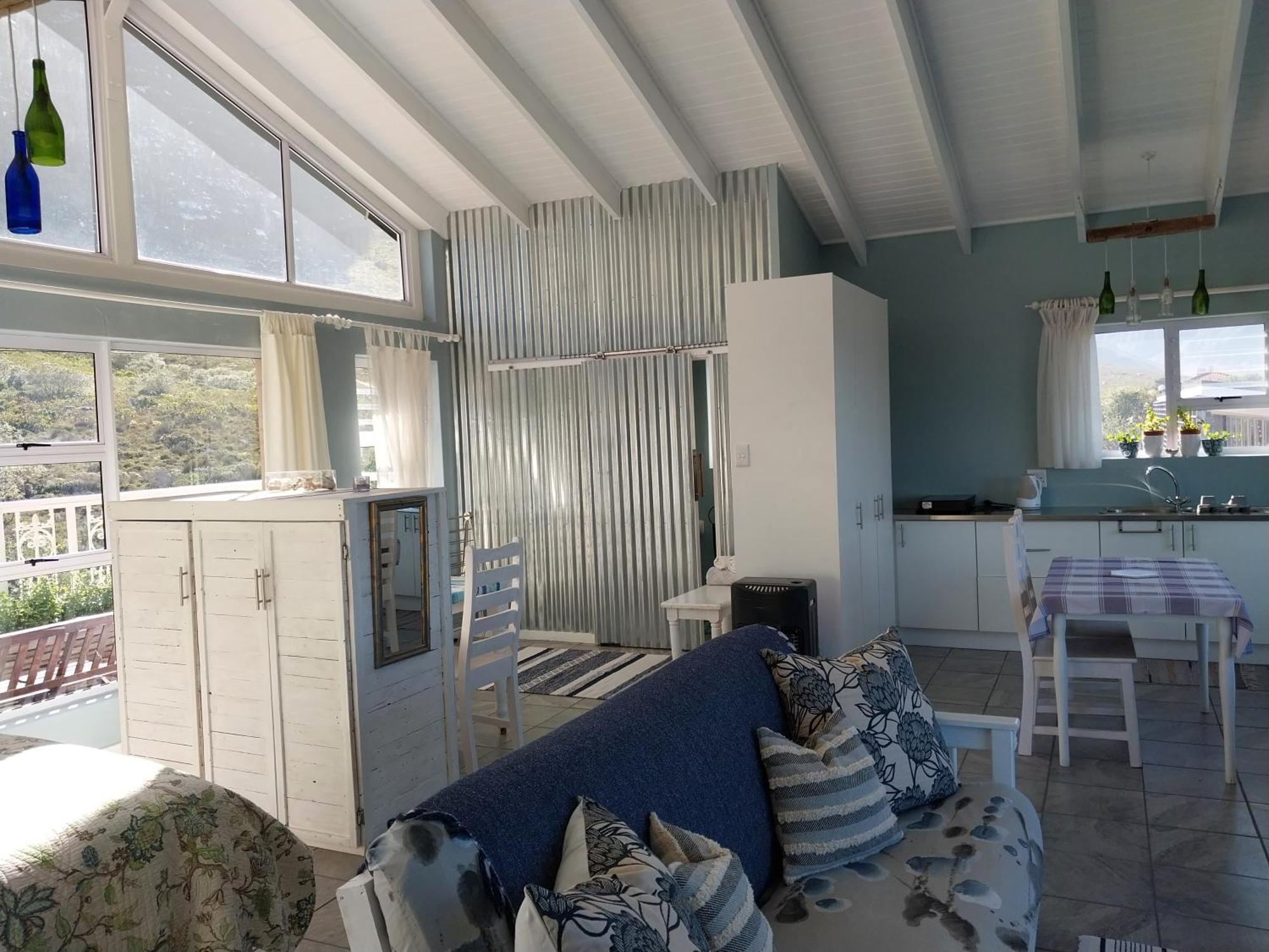 Hotel The Trailhouse Bettyʼs Bay Esterno foto
